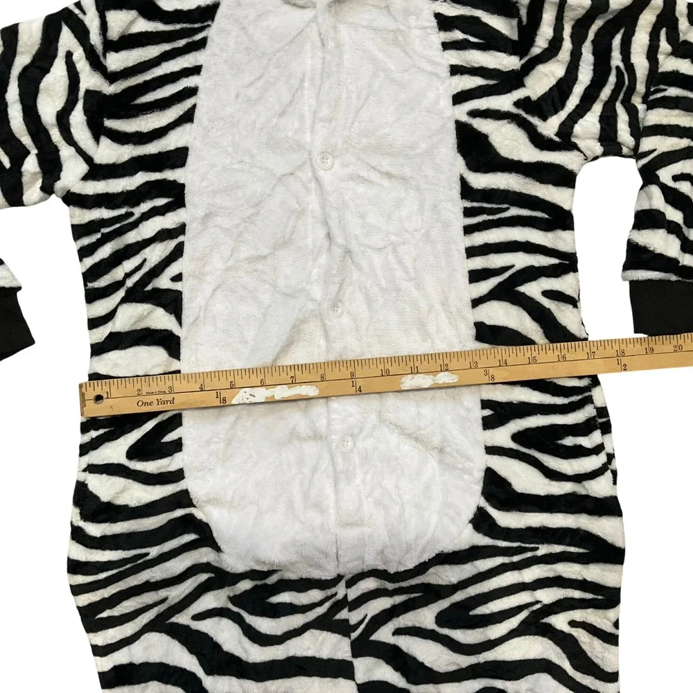 Zebra‎ Animal 1 Piece Plush Fleece Hooded Kigurumi Pajamas Costume Kids 7/8 NWOT